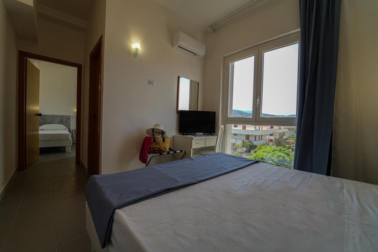 Hotel Rivabella Davoli Esterno foto