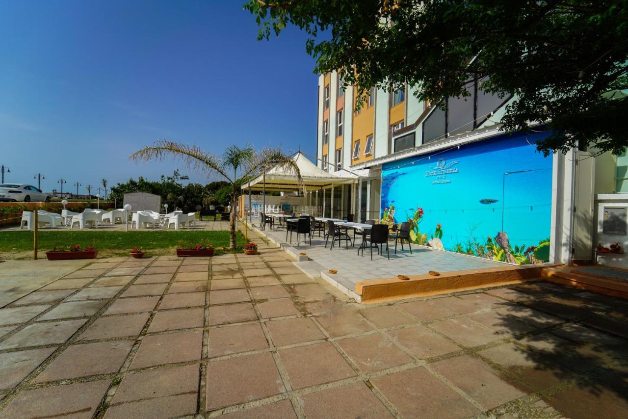Hotel Rivabella Davoli Esterno foto
